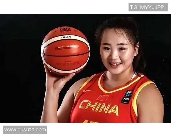 打篮球的瘦小明星们如何在赛场上展现自己的风采与实力